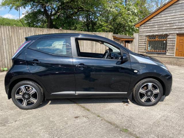2015 Toyota Aygo 1.0 VVT-i X-Clusiv 5dr