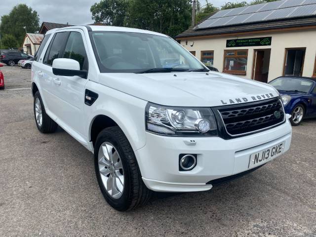 Land Rover Freelander 2.2 TD4 XS 5dr Estate Diesel White