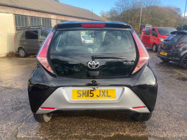 2015 Toyota Aygo 1.0 VVT-i X-Clusiv 5dr