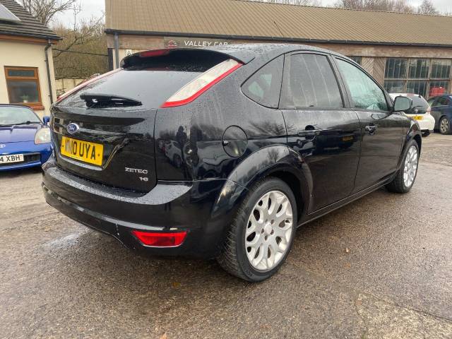 2010 Ford Focus 1.6 Zetec 5dr