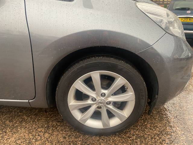 2014 Nissan Note 1.2 DiG-S Acenta Premium 5dr Auto