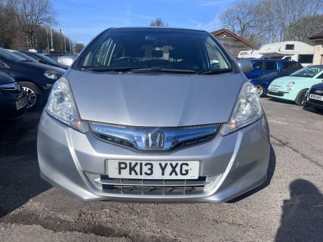 2013 Honda Jazz 1.3 FIT 1.5 i-VTEC ES Plus 5dr CVT
