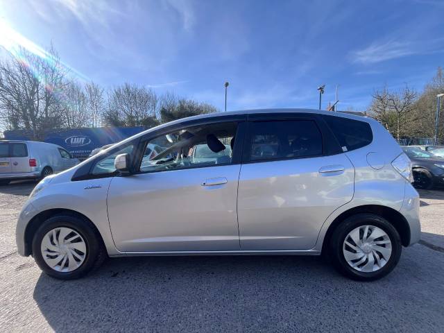2013 Honda Jazz 1.3 FIT 1.5 i-VTEC ES Plus 5dr CVT